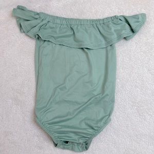 Ruffle romper shirt 4t